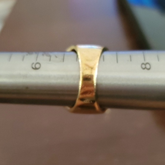 Ring - Picture 5 of 6